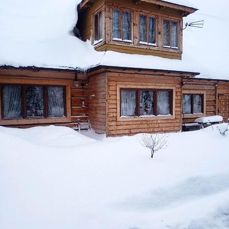 U Huraja Groń Dış mekan fotoğraf