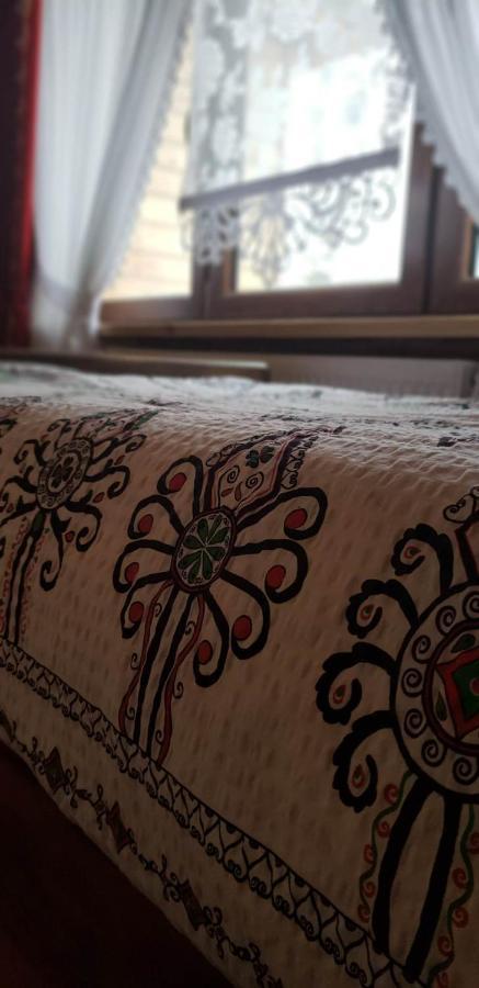 U Huraja Groń Dış mekan fotoğraf