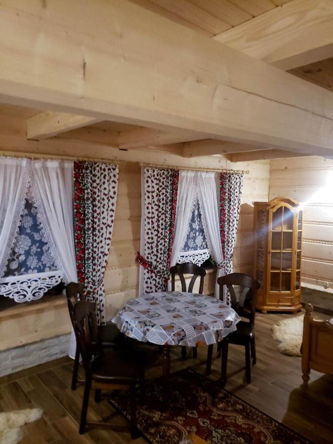 U Huraja Groń Dış mekan fotoğraf