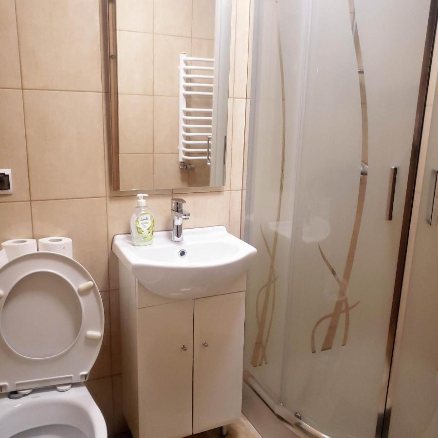 U Huraja Groń Dış mekan fotoğraf